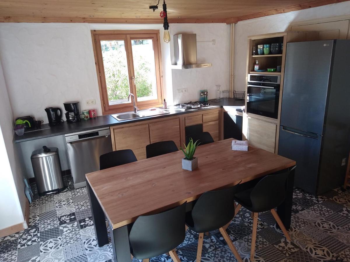 Tres Bel Appartement Dans Une Maison Avec Spa Seez ภายนอก รูปภาพ