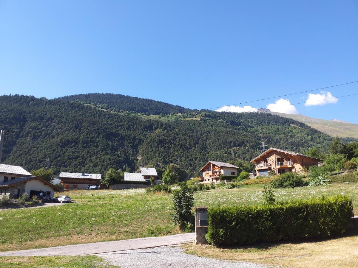 Tres Bel Appartement Dans Une Maison Avec Spa Seez ภายนอก รูปภาพ